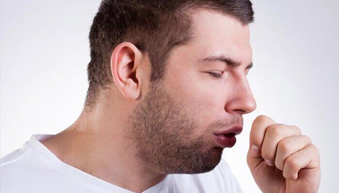 toux comme symptôme de la présence de parasites